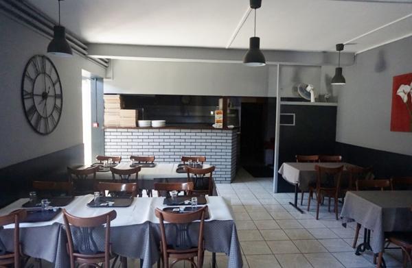 Ensemble immobilier à Cornebarrieu 18 pièce(s) 600 m2 au centre ville