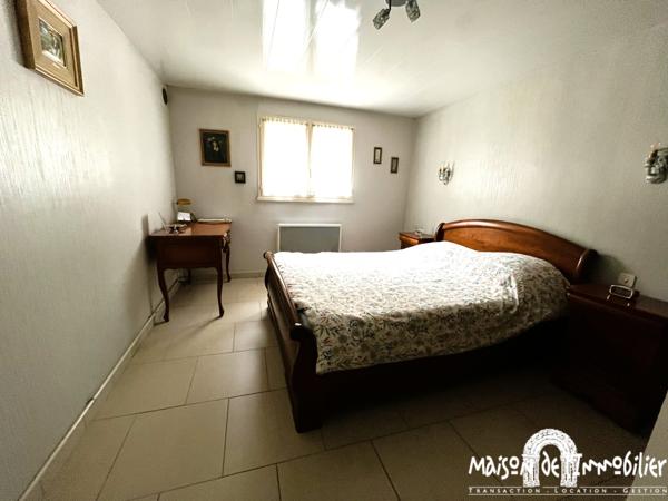 VENTE MAISON PROCHE PLAGE - 2 LOGEMENTS - SECTEUR BOISE - PISCINE - SUD ROYAN