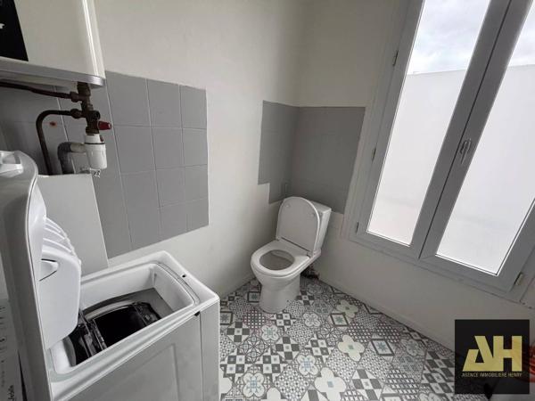BREST - T3 MEUBLE DE 47M2 - PROCHE BUS ET ECOLES
