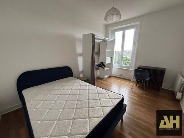 BREST - T3 MEUBLE DE 47M2 - PROCHE BUS ET ECOLES