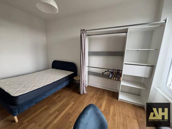 BREST - T3 MEUBLE DE 47M2 - PROCHE BUS ET ECOLES