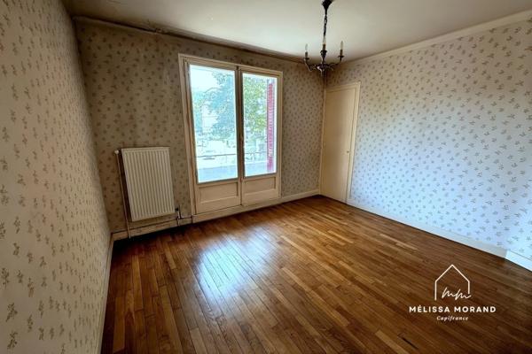 ANNECY Centre (74), Quartier Banque de France - Appartement T3 à rénover - Balcon vue Mont Veyrier - FORT POTENTIEL DE VALORISATION