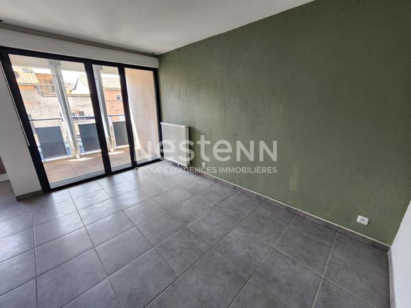 CENTRE Castanet Tolosan T2 de 42m² à vendre , parking sous-sol