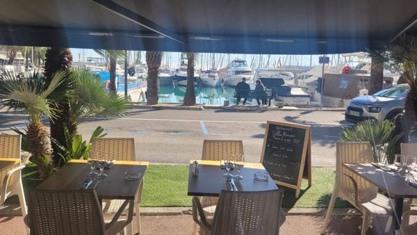 EXCLUSIVITE RESTAURANT CLES EN MAIN