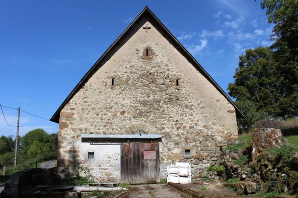 Grange à Larodde (63)