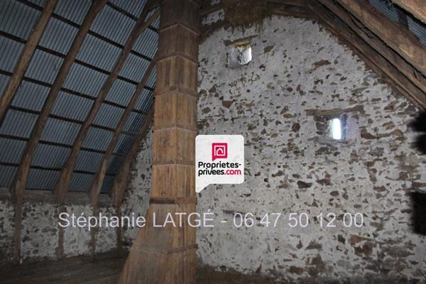 Grange à Larodde (63)