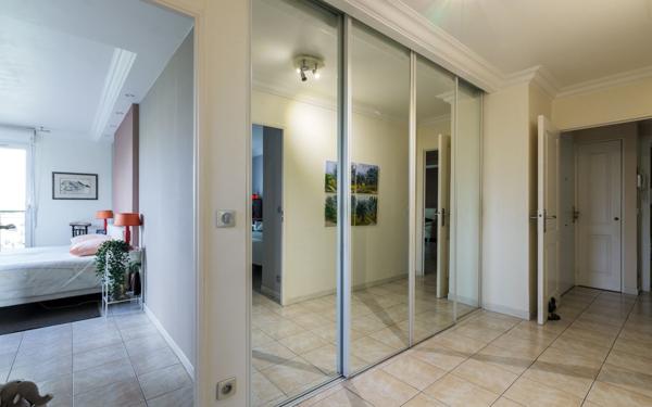 Appartement à vendre    3 pièces •  Saint-Laurent-du-Var