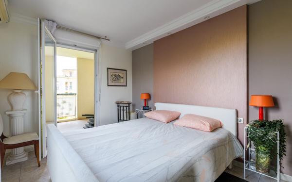 Appartement à vendre    3 pièces •  Saint-Laurent-du-Var