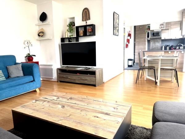 Appartement à vendre 3 pièces LA PLAINE SAINT DENIS (93)