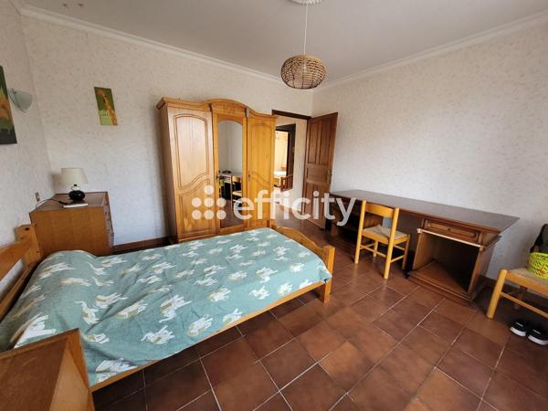 Maison 12 pièces - 260 m²