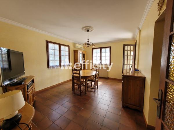 Maison 12 pièces - 260 m²