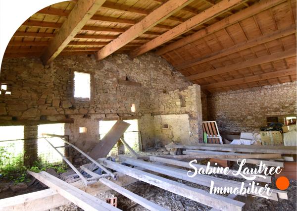 Lombers (81120) Maison en pierres avec vue exceptionnelle – charme, potentiel et dépendances