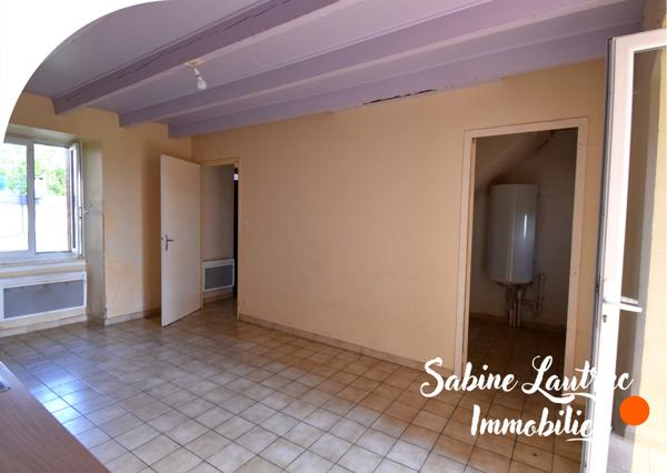 Lombers (81120) Maison en pierres avec vue exceptionnelle – charme, potentiel et dépendances