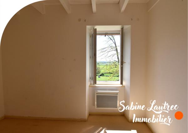 Lombers (81120) Maison en pierres avec vue exceptionnelle – charme, potentiel et dépendances