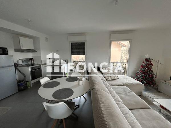 Location Appartement 2 pièces 51.42 m² - VIASOLA 14/16 BOULEVARD PASTEUR Hyeres 83400