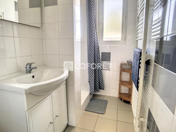 Location appartement près de Mourmelon-le-Grand - 2 pièce(s) - 40 m² - 530 €/mois