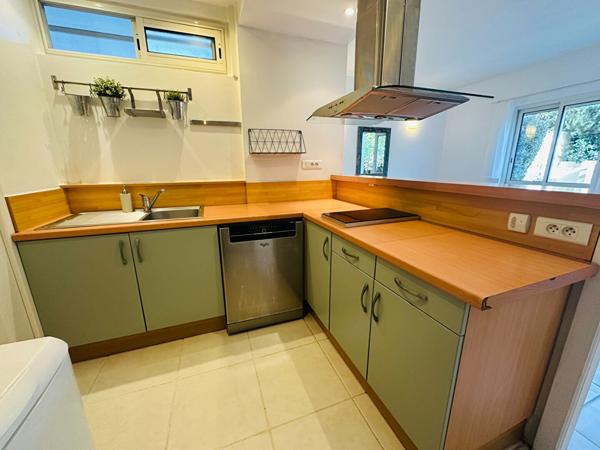 Appartement 33 m² en rez-de-chaussée Proximité port et plages