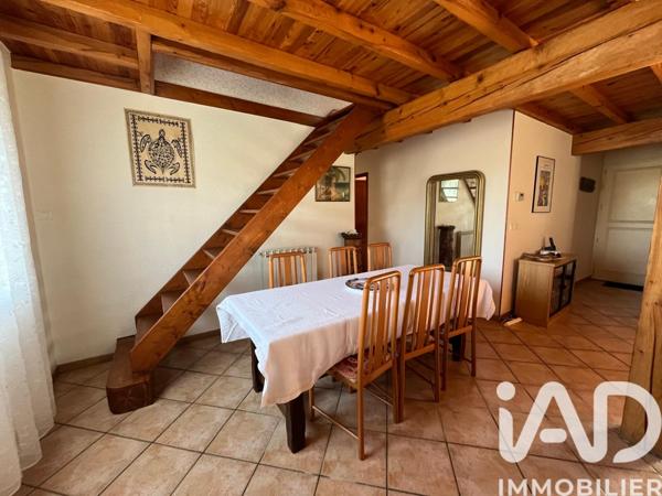 Maison à vendre 9 pièces 207 m² Roquefeuil