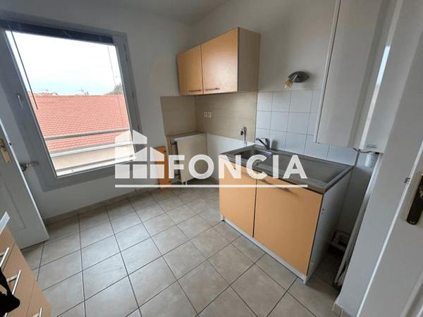 Location Appartement 3 pièces 73.49 m² - 47 RUE ROGER SALENGRO Givors 69700