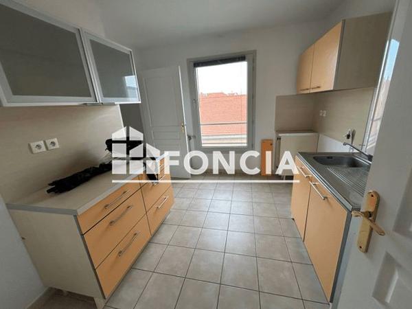 Location Appartement 3 pièces 73.49 m² - 47 RUE ROGER SALENGRO Givors 69700