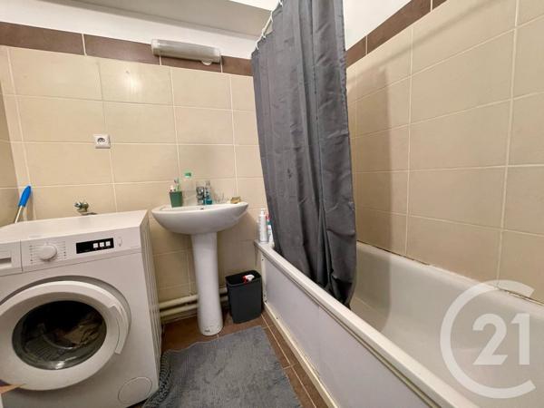 Appartement T3 à vendre  3 pièces - 66 m2 MONTARGIS - 45