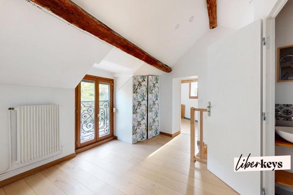 Duplex esprit maison, plein de charme