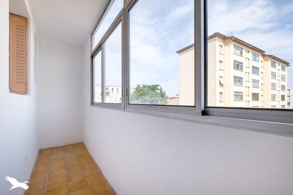 Appartement 184 939 € Villeurbanne 3 p 60 m² DPE E