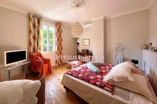 Maison à vendre 5 pièces de 213 m²
