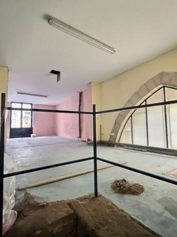 Local professionnel 50 m² + cave 40 m² - Hyper-centre Béziers