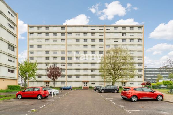 Appartement+ parking sous sol et cave