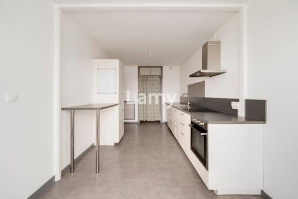 Appartement+ parking sous sol et cave