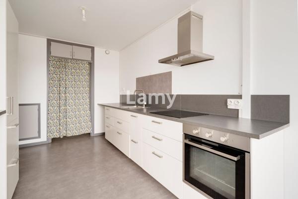 Appartement+ parking sous sol et cave