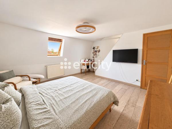 Maison
         3 pièces
        - 75 m² 188 000 €*