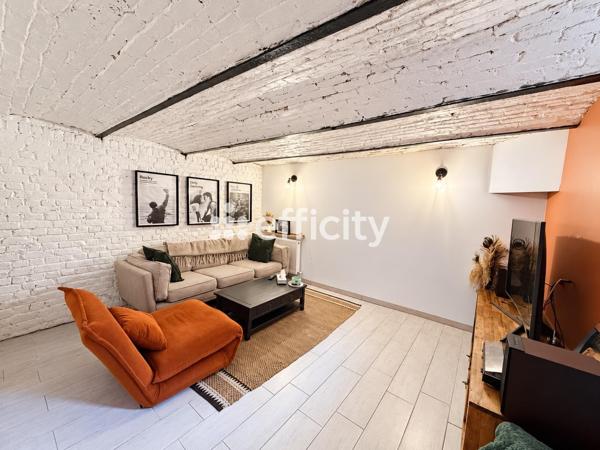 Maison
         3 pièces
        - 75 m² 188 000 €*