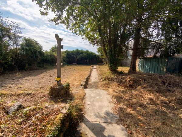 Maison 130 m² à rénover avec terrain constructible et divisible