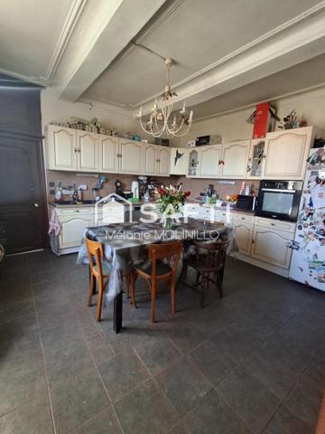 Maison 145 m² édifiée sur un terrain de 455 m² Grange,Terrain, Terrasse