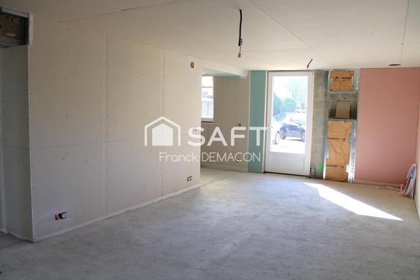 2 maisons + grange à 279 000 € ! Opportunité rare !