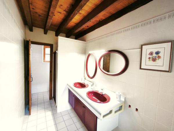 Propriété, Corps de ferme à vendre 9 pièces SAINT GEIN (40)