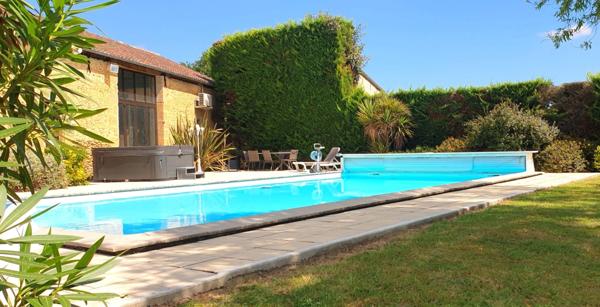 Propriété, Corps de ferme à vendre 9 pièces SAINT GEIN (40)