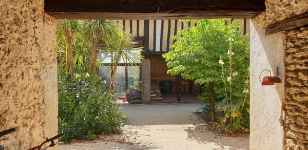 Propriété, Corps de ferme à vendre 9 pièces SAINT GEIN (40)