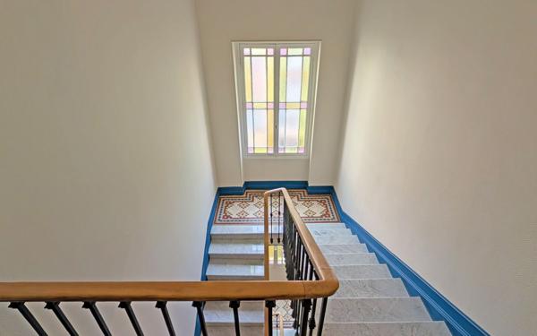 Appartement à vendre    2 pièces • 68 m2 Nice