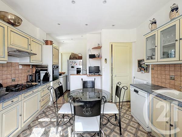 Maison à vendre  8 pièces - 235,78 m2 MORET LOING ET ORVANNE - 77