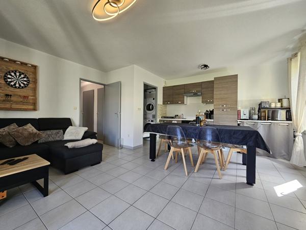 Appartement T3 de 63,03m², 2 chambres, refait à neuf, St Yzan de Soudiac Saint-Yzan-de-Soudiac (33920)