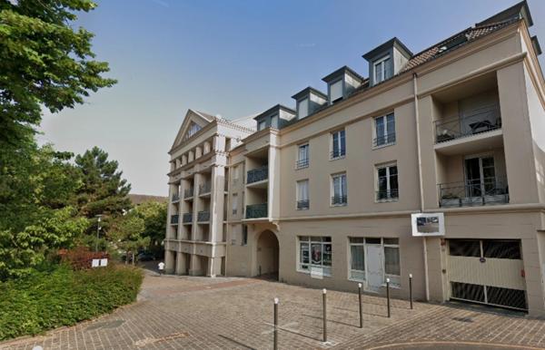 Appartement à vendre 3 pièces vieux MASSY (91) terrasse 2 boxes