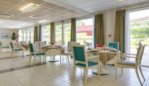 INVESTISSEMENT LOCATIF – ESBLY – Résidence EHPAD Les Tourterelles – 6,56 de rentabilité