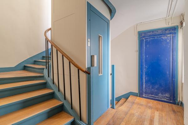 Secteur : Bonne Nouvelle - T3 Cosy, très bien rénové avec terrasse et ascenseur