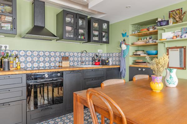 Secteur : Bonne Nouvelle - T3 Cosy, très bien rénové avec terrasse et ascenseur