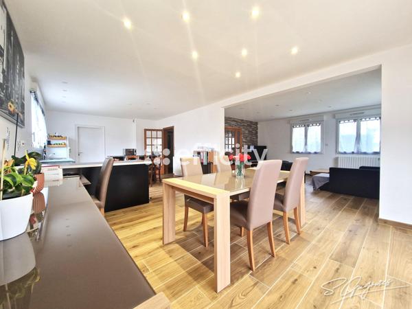 Maison 9 pièces - 224 m²