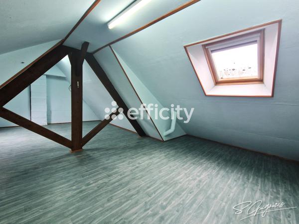 Maison 9 pièces - 224 m²