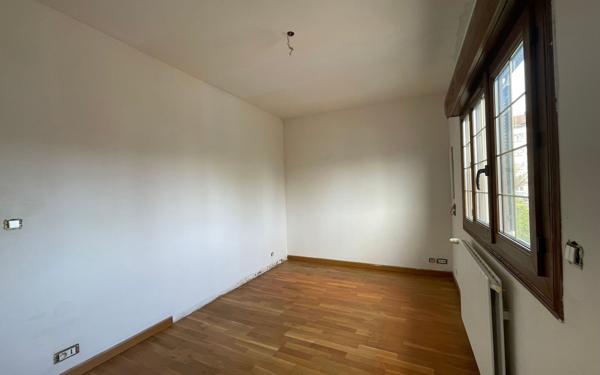 Appartement à louer    3 pièces • 78,85 m2 Arpajon